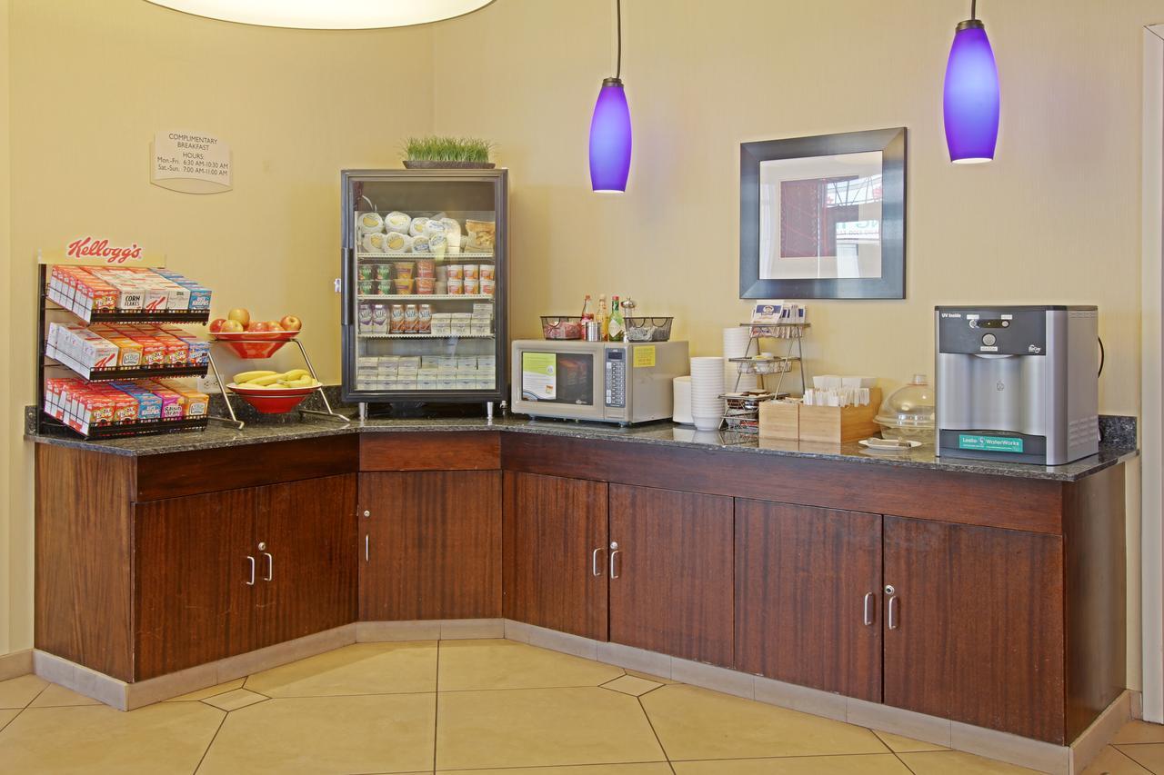 Fairfield Inn & Suites By Marriott New York Long Island City/Manhattan View Restaurante foto
