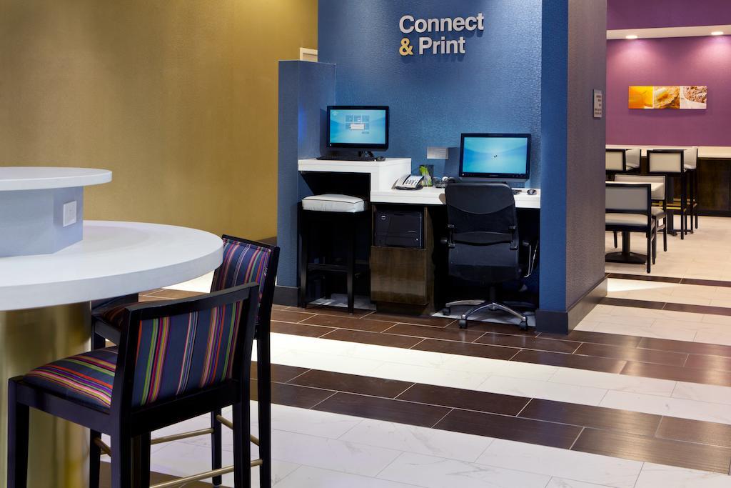 Fairfield Inn & Suites By Marriott New York Long Island City/Manhattan View Exterior foto