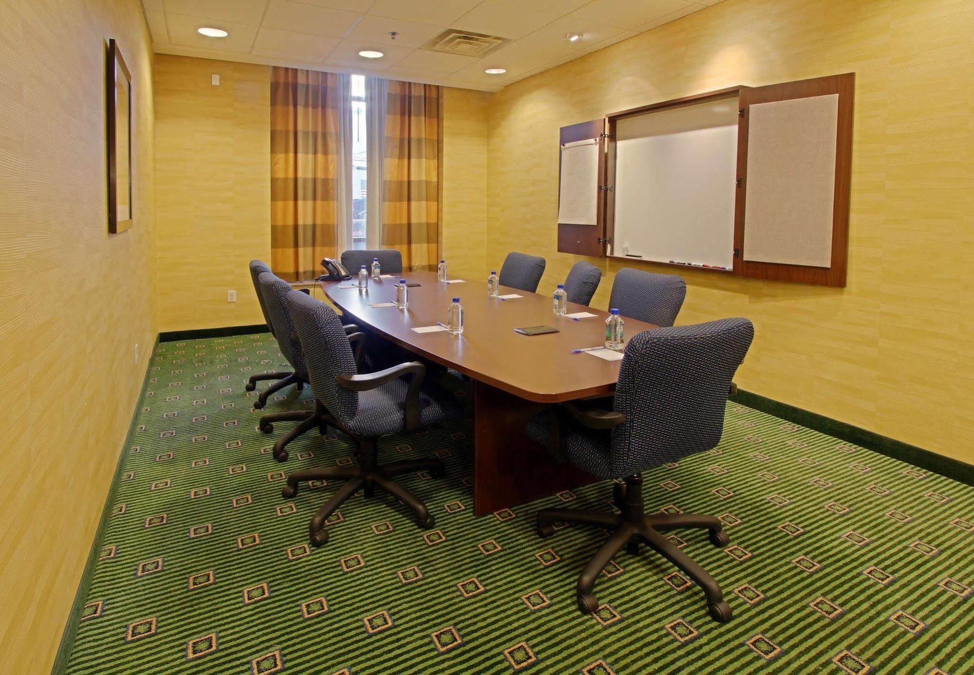 Fairfield Inn & Suites By Marriott New York Long Island City/Manhattan View Facilidades foto